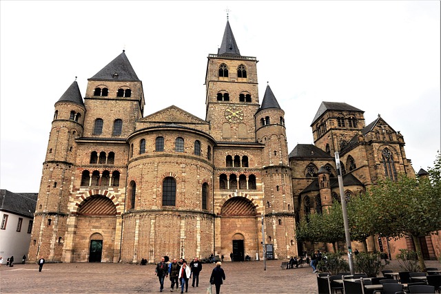 Trier: Römische Ruinen und das Geburtshaus von Karl Marx